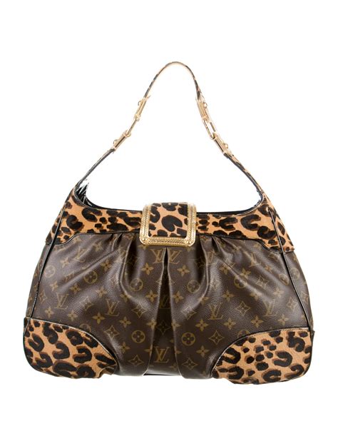 louis vuitton leopard.